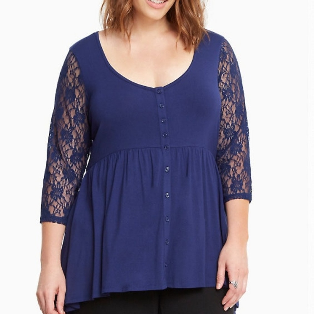 GUC torrid baby doll top